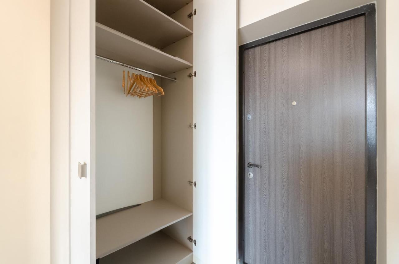 Апартаменты Petrovdom 220-126-226 In Rc Hofman House Киев Экстерьер фото