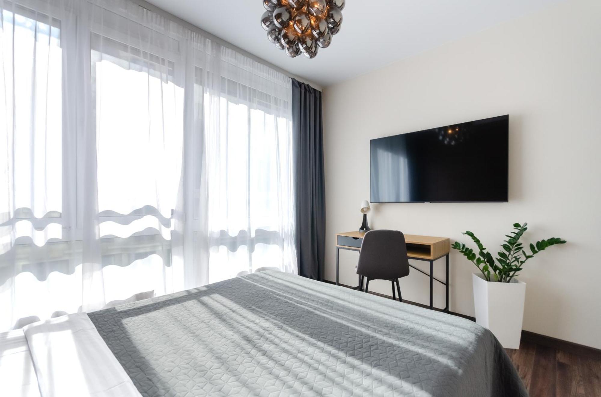 Апартаменты Petrovdom 220-126-226 In Rc Hofman House Киев Экстерьер фото